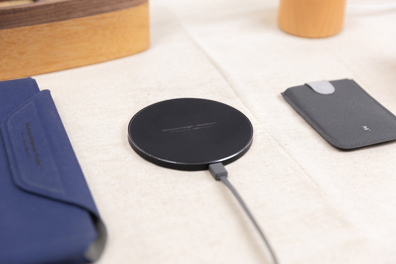 Wireless Charger |Aluminium| - Allocacoc Europe Online Store