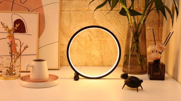 Round Heng Table Lamp - Slim & Minimalist Design | 25 cm Diameter | Touch Control | Black