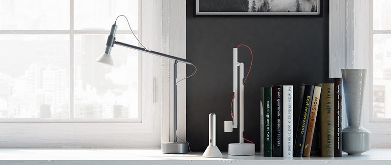 FlashLight |DeskSpot|: Adjustable Folding Desk Lamp with Removable Light Source - Powerful 600lm LED, Stepless Dimming, and Rechargeable Battery for Precision Lighting