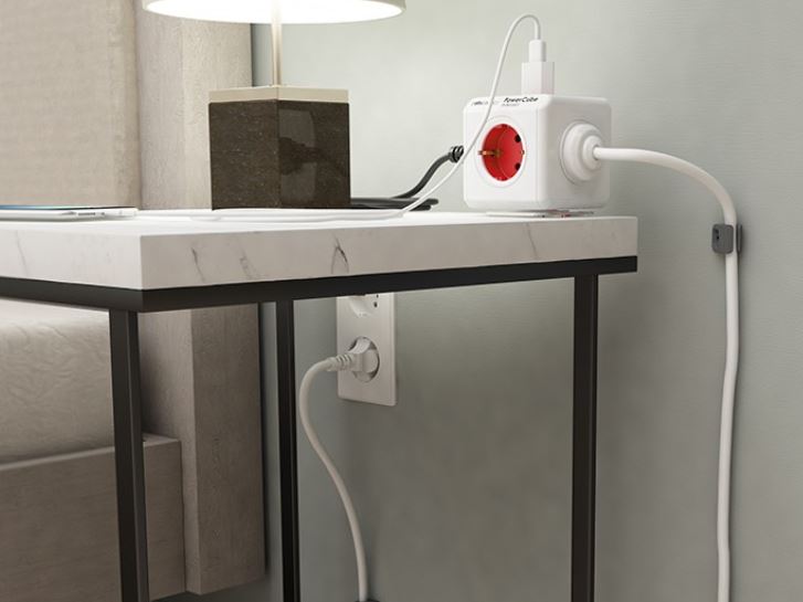 PowerCube Extended USB - 4 Outlets with Integrated USB Ports 2xA and Extended Cord