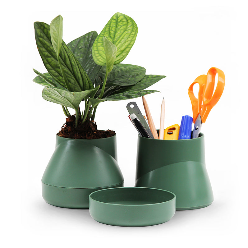 Plant Pot with blend-in water reservoir (Small)