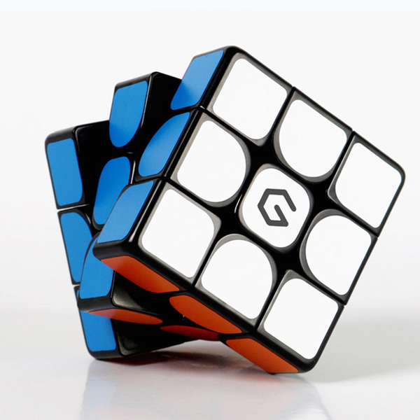 SuperCube by GiiKER